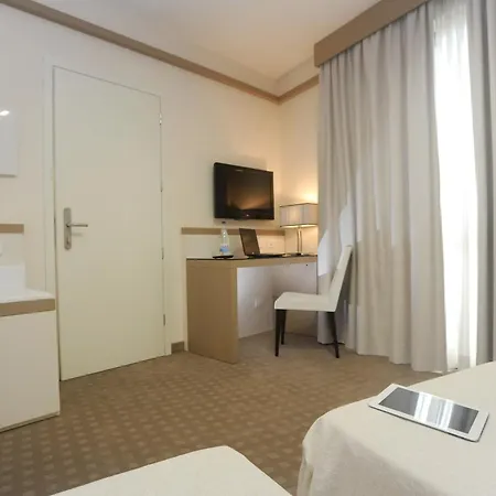 Palace Rome Fiano Fiano Romano