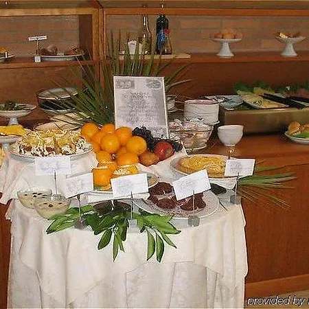 Palace Rome Fiano Hotel