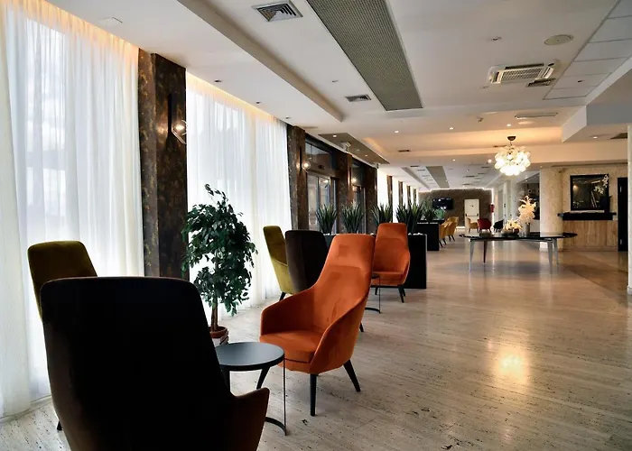 Hotel Palace Rome Fiano