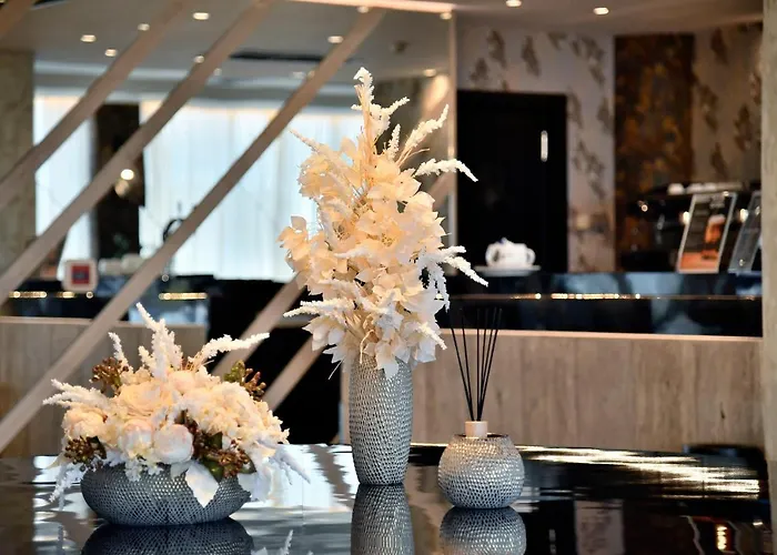 Palace Rome Fiano 4*