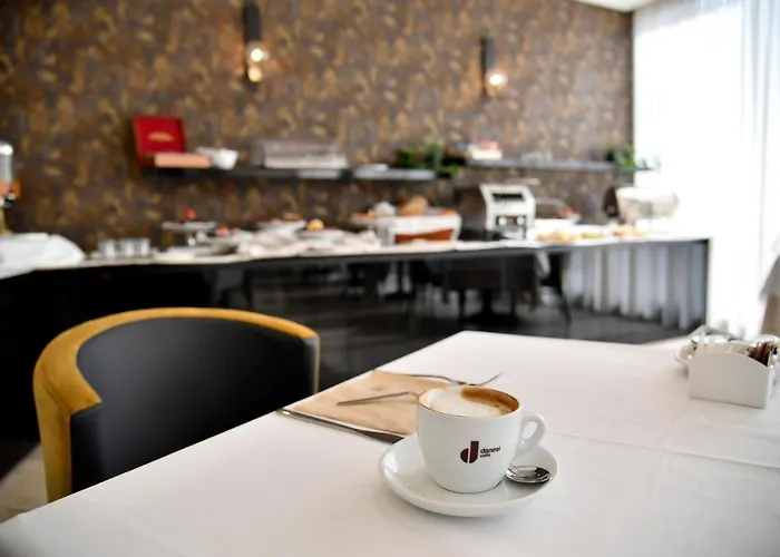 Palace Rome Fiano Fiano Romano